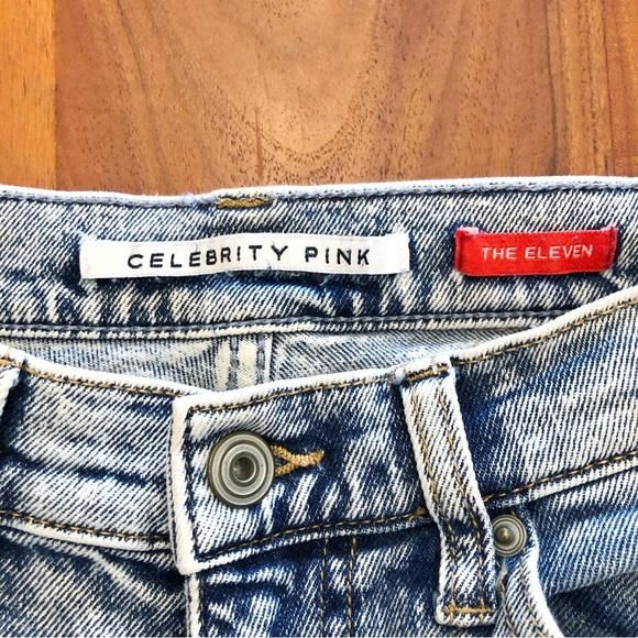 Celebrity Pink Wide Leg Denim Casual Baggy High Rise Jeans with Distressed Front - Picture 5 of 15